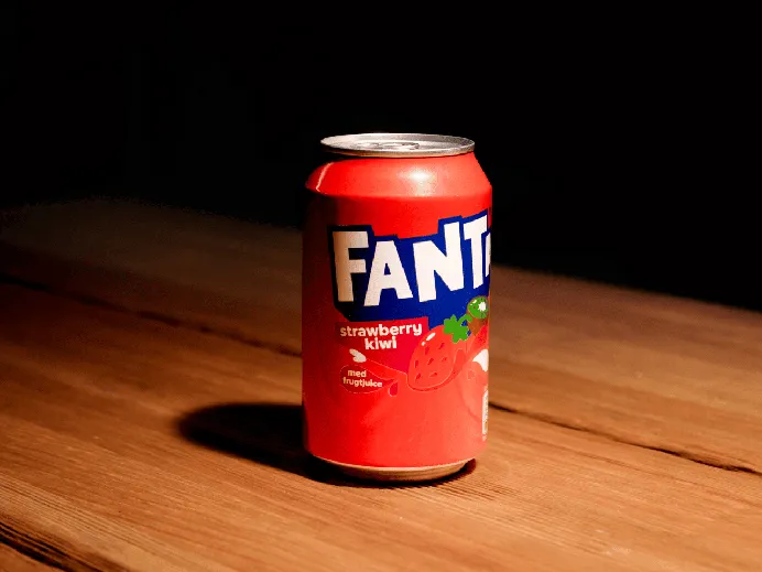 Fanta Strawberry & Kiwi